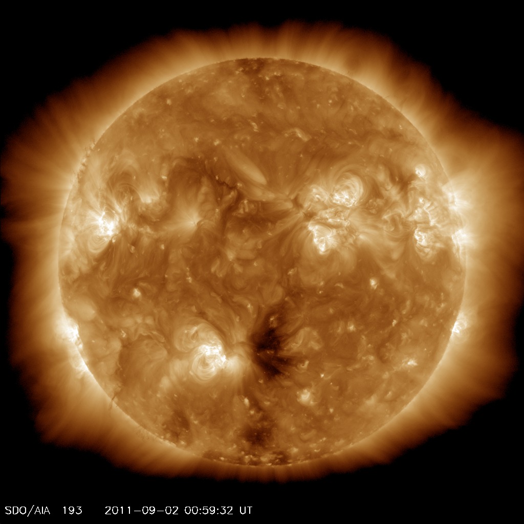 Comparativa y seguimiento de la actividad solar Coronalhole_sdo_blank