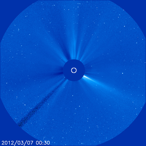 EMC capturado pelo SOHO em 07 de março de 2012