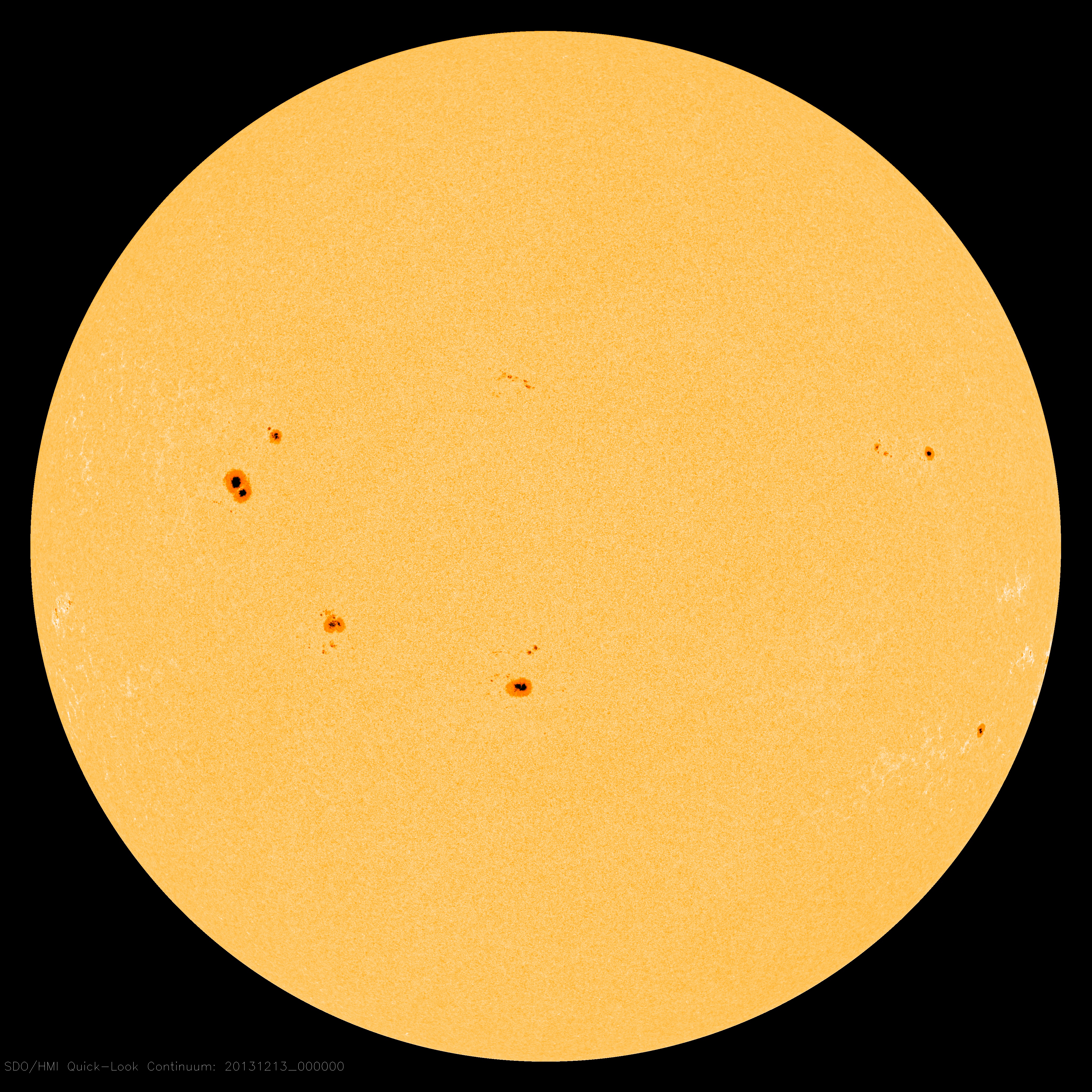 Spaceweather.com Time Machine4096 x 4096