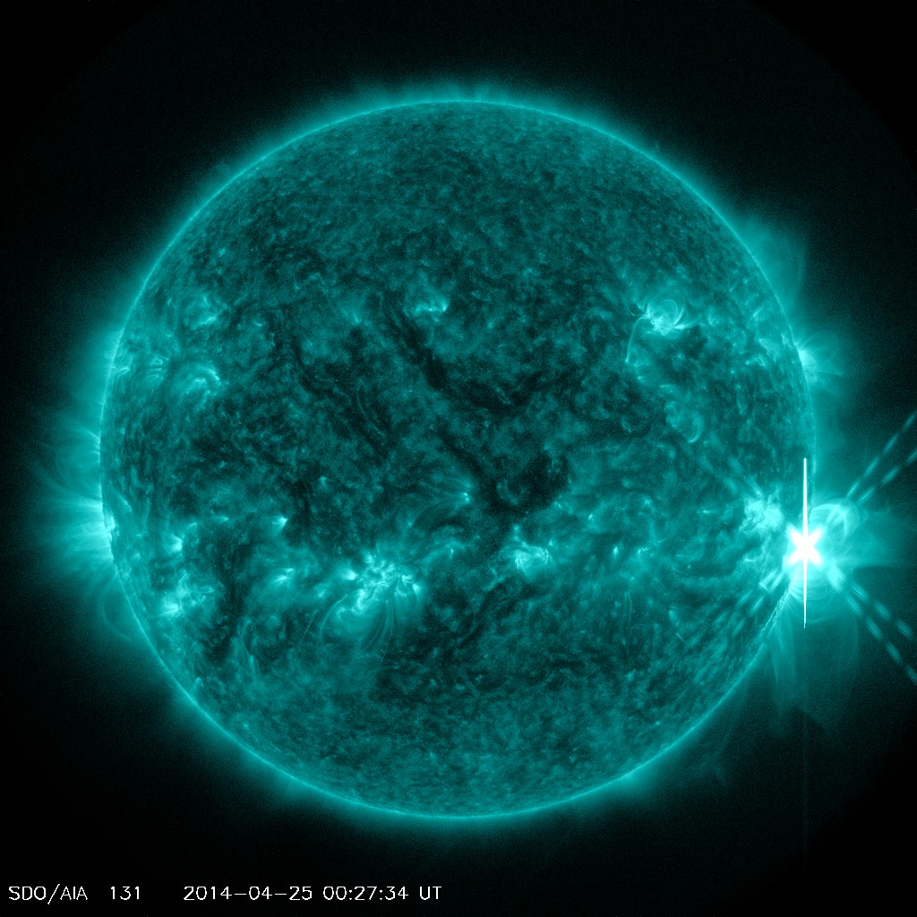 http://spaceweather.com/images2014/24apr14/x1_1024.jpg?PHPSESSID=0c5r08o9926mte9bc2bvkbkqs1