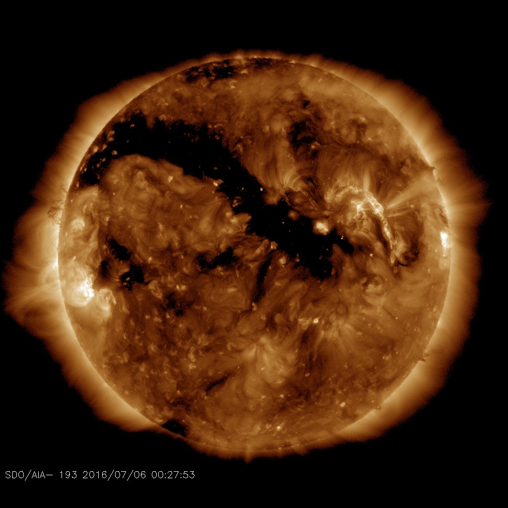 http://spaceweather.com/images2016/06jul16/coronalhole_sdo_blank.jpg?PHPSESSID=fvhmqjag5idpgv1s18jb6sqlc2