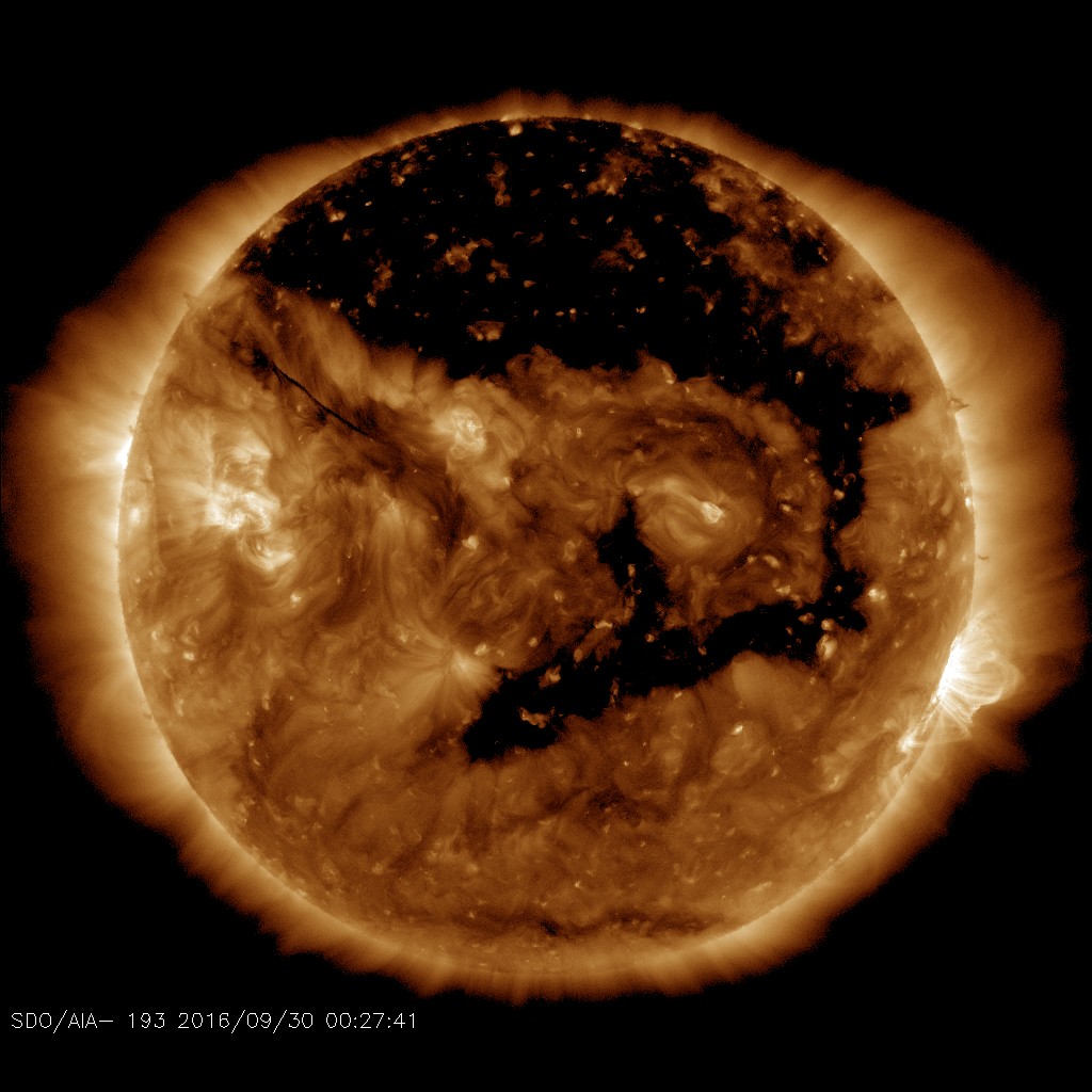 http://spaceweather.com/images2016/30sep16/coronalhole_sdo_blank.jpg?PHPSESSID=pbcskguo0nhco483sic2v2rr76