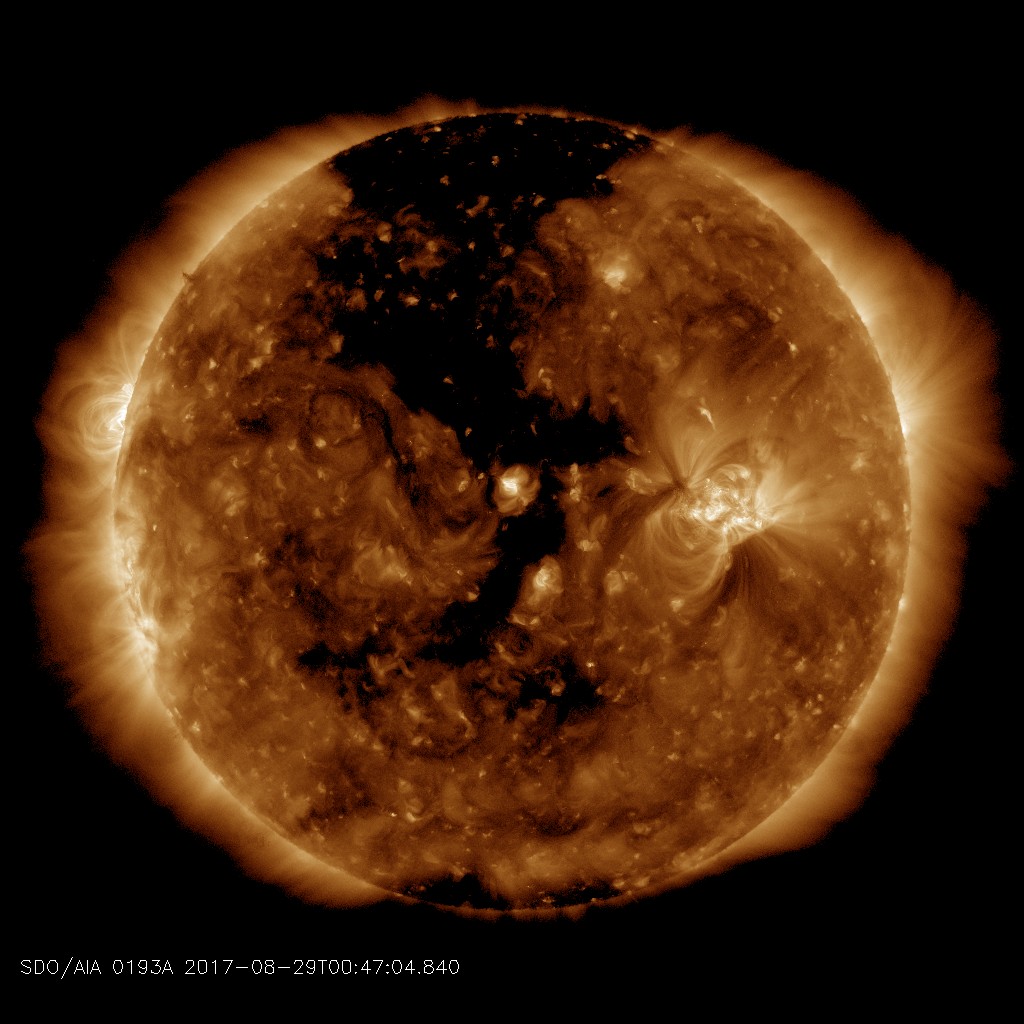 http://spaceweather.com/images2017/29aug17/coronalhole_sdo_blank.jpg?PHPSESSID=t2k6hugpv9dkf6m71b2c62sjf4