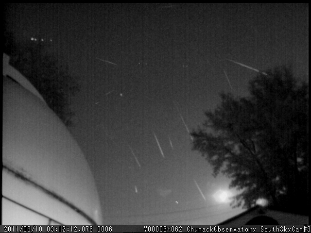 Lluvia de meteoros Perseidas 12 y 13 de Agosto  John-Chumack1