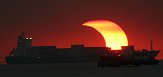 https://spaceweather.com/eclipses/26jan09b/Jett-Aguilar4_med.jpg