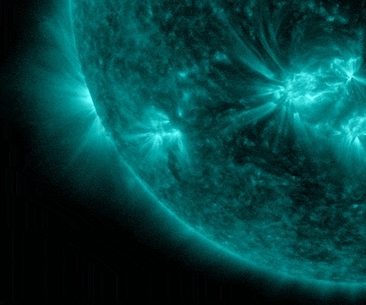 Eruptions solaires 2020-2021 M4flare_teal_anim_strip_opt