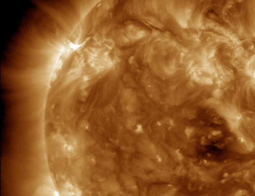 Starke Sonneneruption der Klasse X2 löst Sonnentsunami aus 4