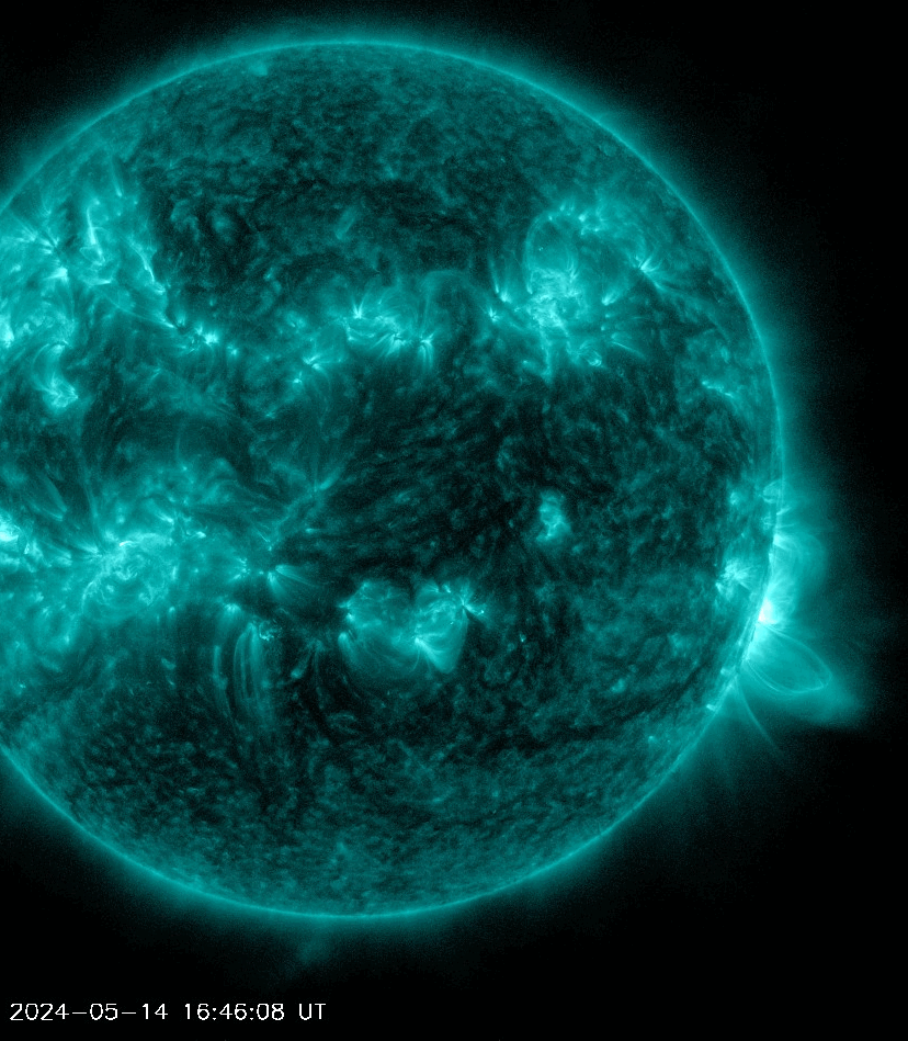 На Солнце произошла самая мощная вспышка почти за 20 лет