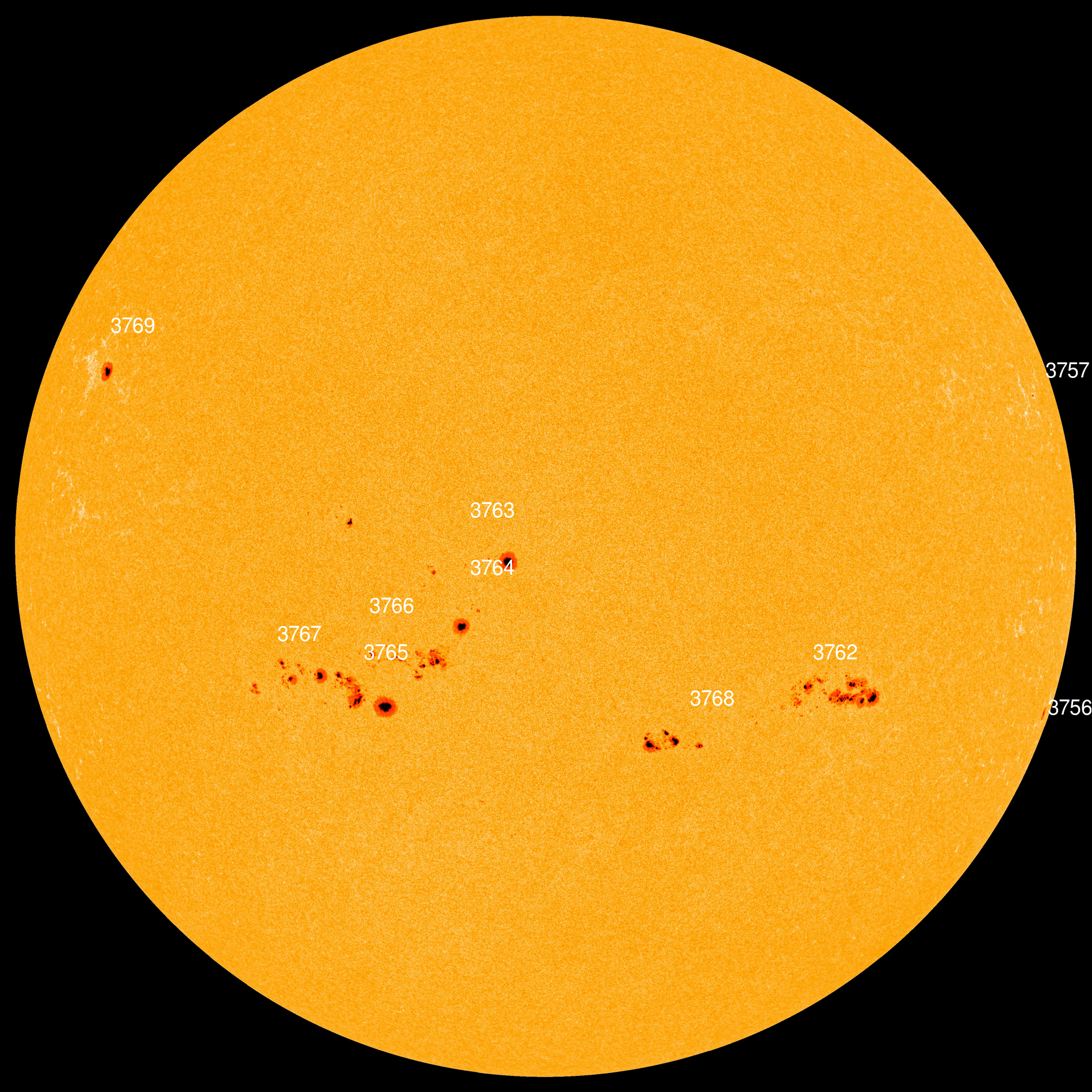 SpaceWeather.com -- News and information about meteor showers, solar  flares, auroras, and near-Earth asteroids